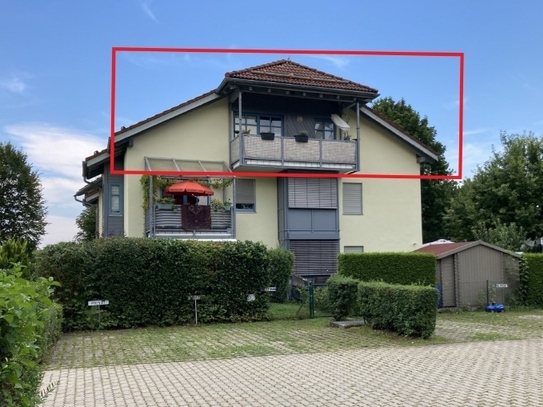 Zweifacher Balkon-Genuss: Wohnen mit Aussicht im Dachgeschoss