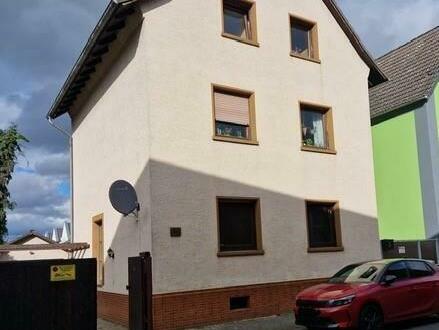 Zweifamilienhaus mit schönem Garten und toller Terrasse