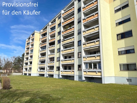 "Provisionsfrei", 4-ZKB-Whg. rundum modernisiert, in Top- Wohnanlage, Straßenbahn vor der Haustüre