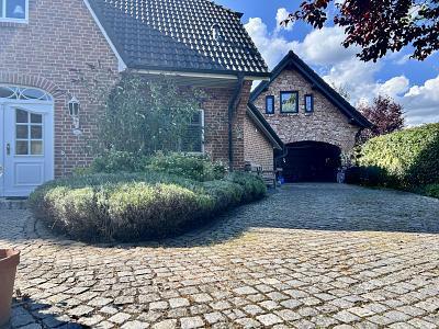 NORDISCHER LANDHAUS-CHARME MIT SEPARATEM BÜRO – 25355 Bevern, 25355 Bevern – Vorschaubild 2