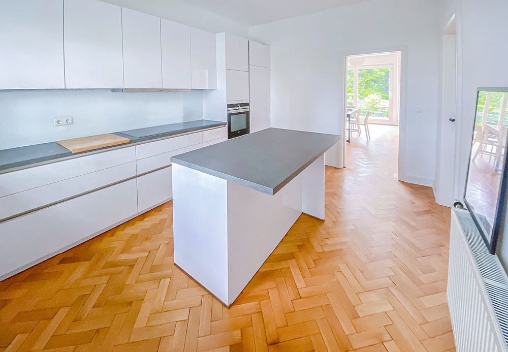 In beliebter Lage von Schwachhausen wohnen: Traumhaftes Einfamilienhaus mit uneinsehbarem Garten - Photo 2