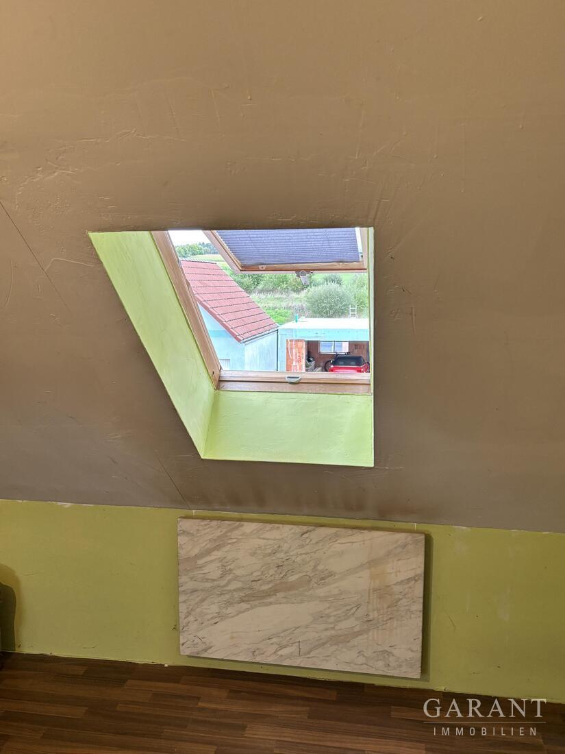 Einfamilienhaus mit Renovierungsbedarf in ruhiger Lage – 96178 Pommersfelden, 96178 Pommersfelden – Vorschaubild 5