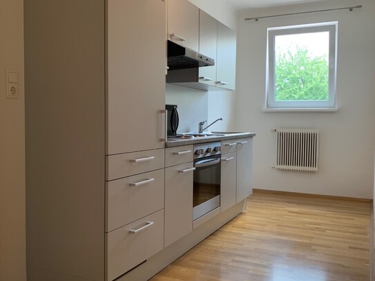 72 m² Wohnung zu vermieten, WG geeignet