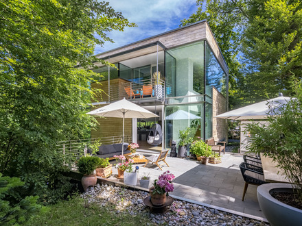 Luxuriöse Bauhaus-Villa