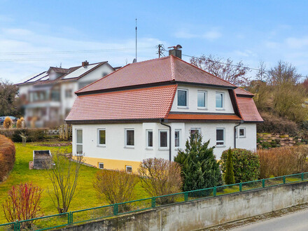Gefälliges, gepflegtes & geräumiges Einfamilienhaus in Gutenzell