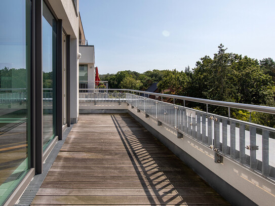 Zur Miete: Moderne 3 Zimmer Dachterrassenwohnung in idealer Lage!