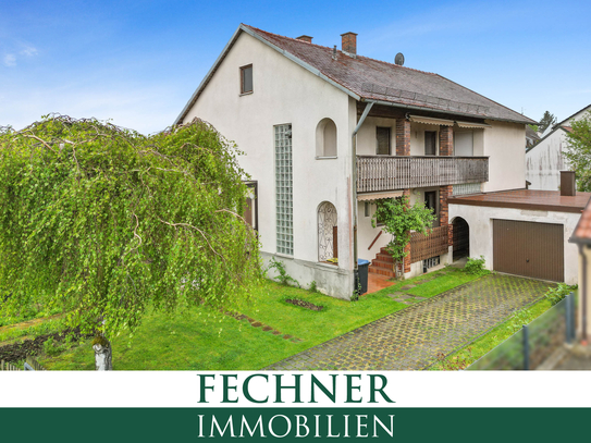 Zweifamilienhaus mit großzügigem Grundstück in Vierkirchen! (S-Bahn-Anschluss circa 700m entfernt!)