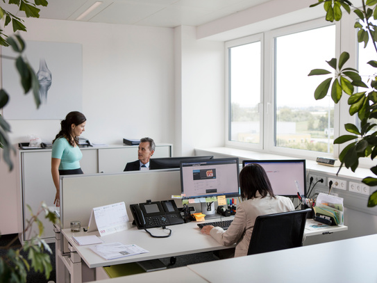 Perfekt ausgestattetes Büro in Bestlage, provisionsfrei - WALTER BUSINESS-PARK