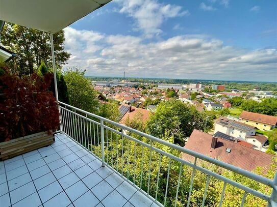 *Kapitalanlage* Renovierte Wohnung mit sagenhaftem Ausblick