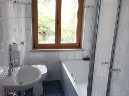 Helle 3,5 Zimmer Wohnung in Weiden-West neu renoviert