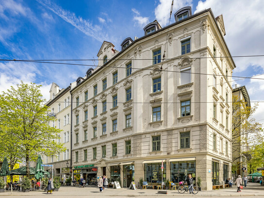 Rarität: Kernsaniertes, denkmalgeschütztes Wohn- und Geschäftshaus in Top-Lage von München