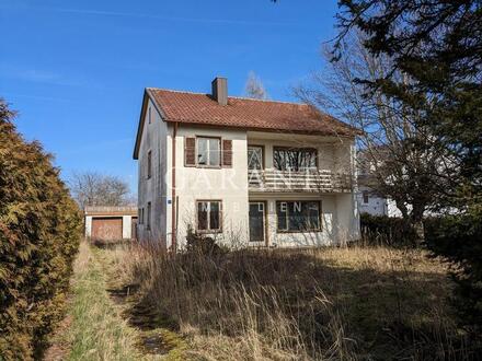 Baugrundstück mit Altbestand in wunderschöner Lage!