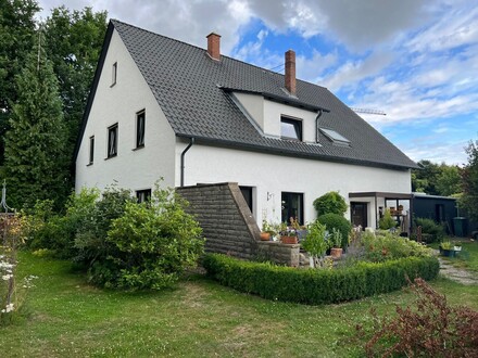 Großes Einfamilienhaus in guter, verkehrsgünstiger Lage von Lübbecke - Alswede!