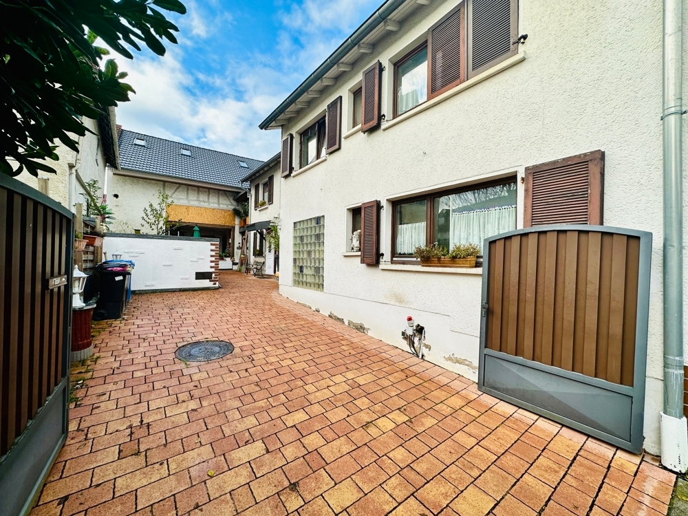 Provisionsfrei: Charmantes Haus + Nebengebäude in Friedrichsdorf Seulberg – 61381 Friedrichsdorf / Seulberg, 61381 Friedrichsdorf / Seulberg – Vorschaubild 11