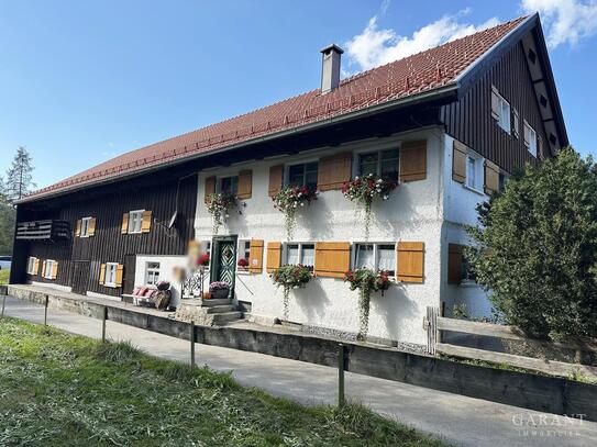 Schönes uriges Bauernhaus- im Bieterverfahren!