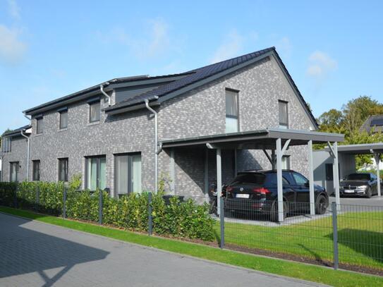 Neubau ETW mit Balkon und Carport