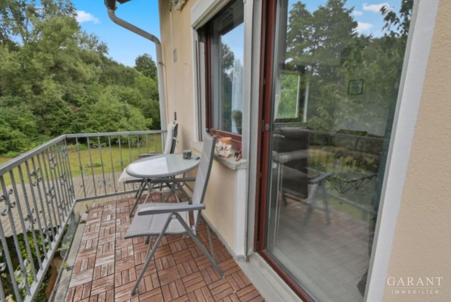 Gepflegtes Zweifamilienhaus mit großem Garten, Terrasse, Dachterrasse & Ausbaupotenzial in Scheßlitz – 96110 Scheßlitz, 96110 Scheßlitz – Vorschaubild 7