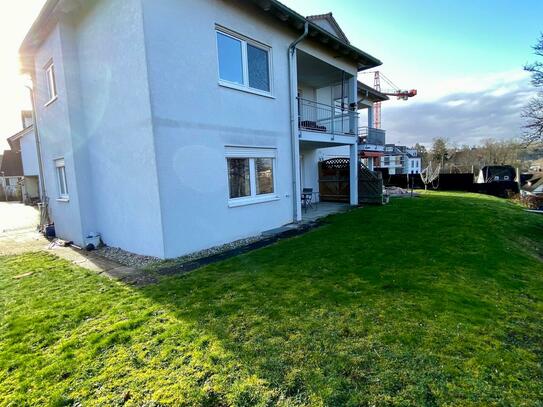 Schöne Maisonette mit Balkon und Garage in einer tollen, ruhigen Lage