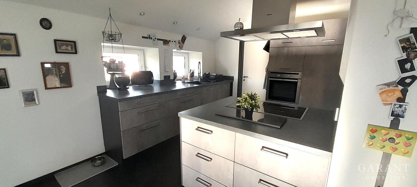 * Modernisiertes Zweifamilienhaus mit großem Grundstück * – 88527 Unlingen, 88527 Unlingen – Vorschaubild 4