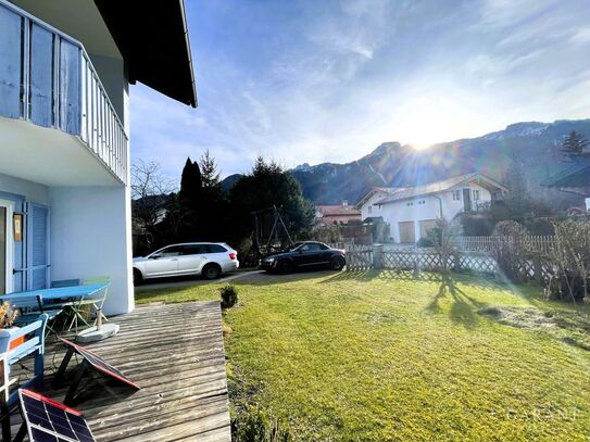 Sonniges Zuhause mit Kamin und Bergpanorama in Aschau