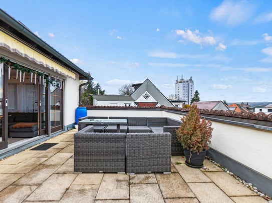 Ravensburg - Exklusive 3,5-Zimmer-Wohnung! Inklusive atemberaubende Dachterrasse mit Weitsicht…