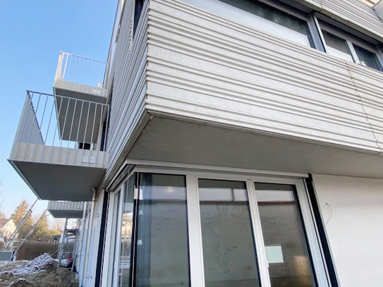 Modernes Wohnen! 2-Zi-EG-Whg mit Balkon in einem Mehrfamilienhaus der Extraklasse