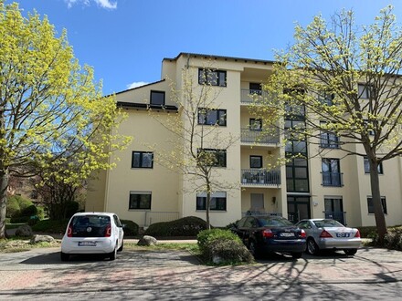 Verkauft: 3 Zimmer-ETW mit sonniger Dachterrasse, Balkon und TG-Stellplatz in Mainz-Bretzenheim