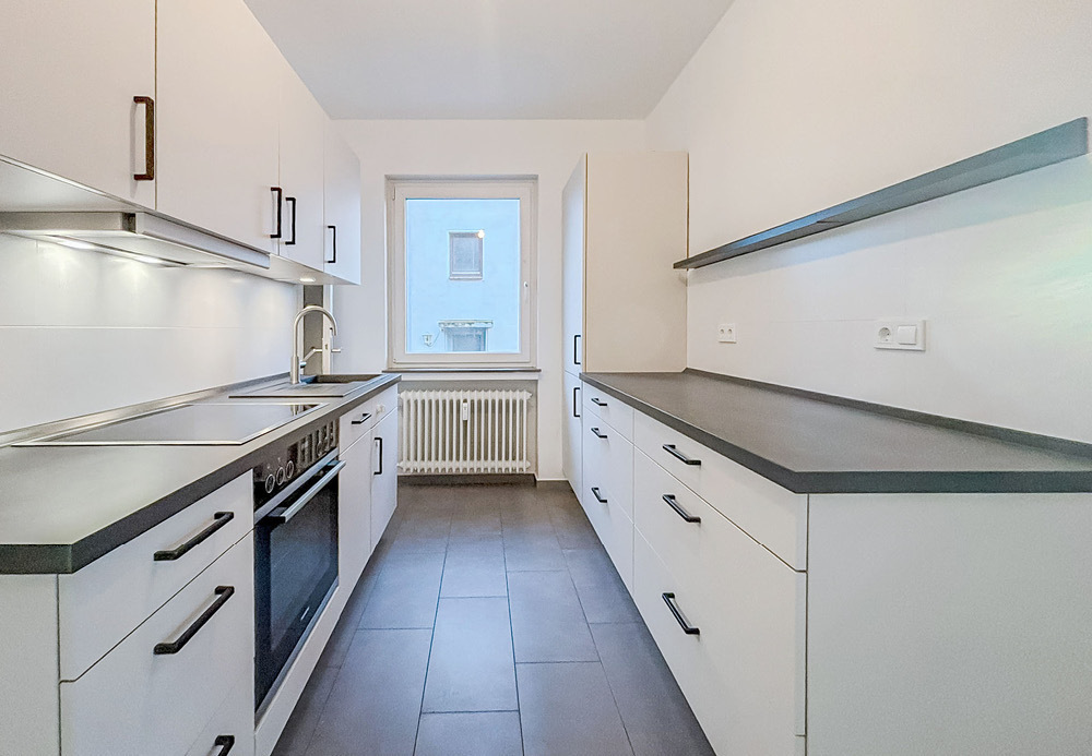 Wunderschöne 4-Zimmer-Hochparterre-Wohnung im Grünen - Foto 2