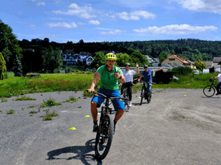 Baden-Württemberg: Sicher e-Biken mit dem Projekt „radspaß“, Kurse gibt es nun auch für Unternehmen