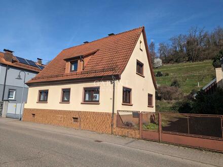 Freistehendes Einfamilienhaus in edler Lage von Laudenbach!