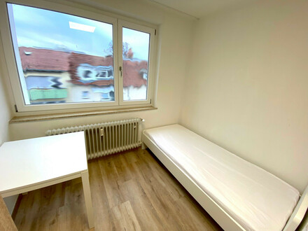 Zimmer mit eigenem Bad und Gemeinschaftsküche in der City von Neu-Ulm