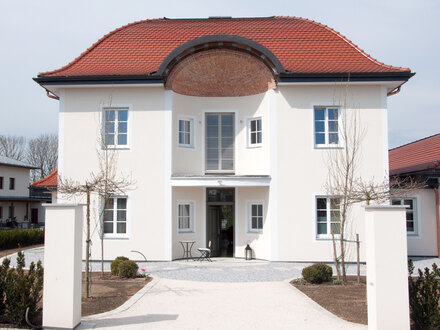 Neubau-Villa/Landhaus in exklusiver ruhiger Lage