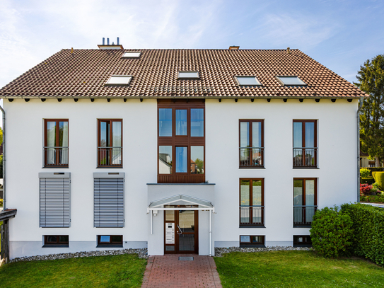 Nicht von der Stange! 3-Zi.-Eigentumswohnung mit Loggia