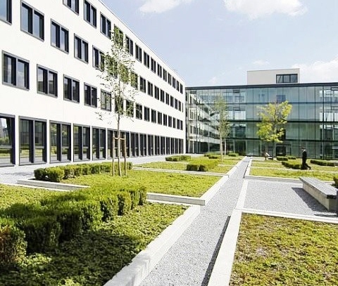 Moderner Büro-Campus in historischem Ambiente