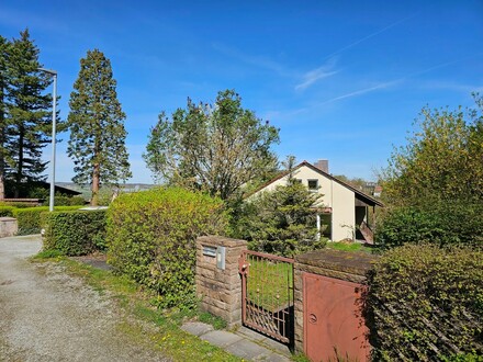 Einfamilienhaus mit Einliegerwohnung in top Lage im Ramtel, alter Golfplatz