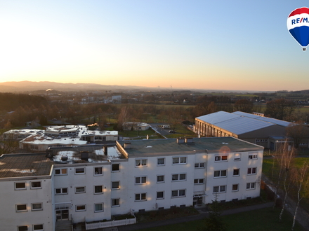 Idyllisches Wohnen mit Panoramablick: Moderne 3-Zimmer-Eigentumswohnung in Detmold"