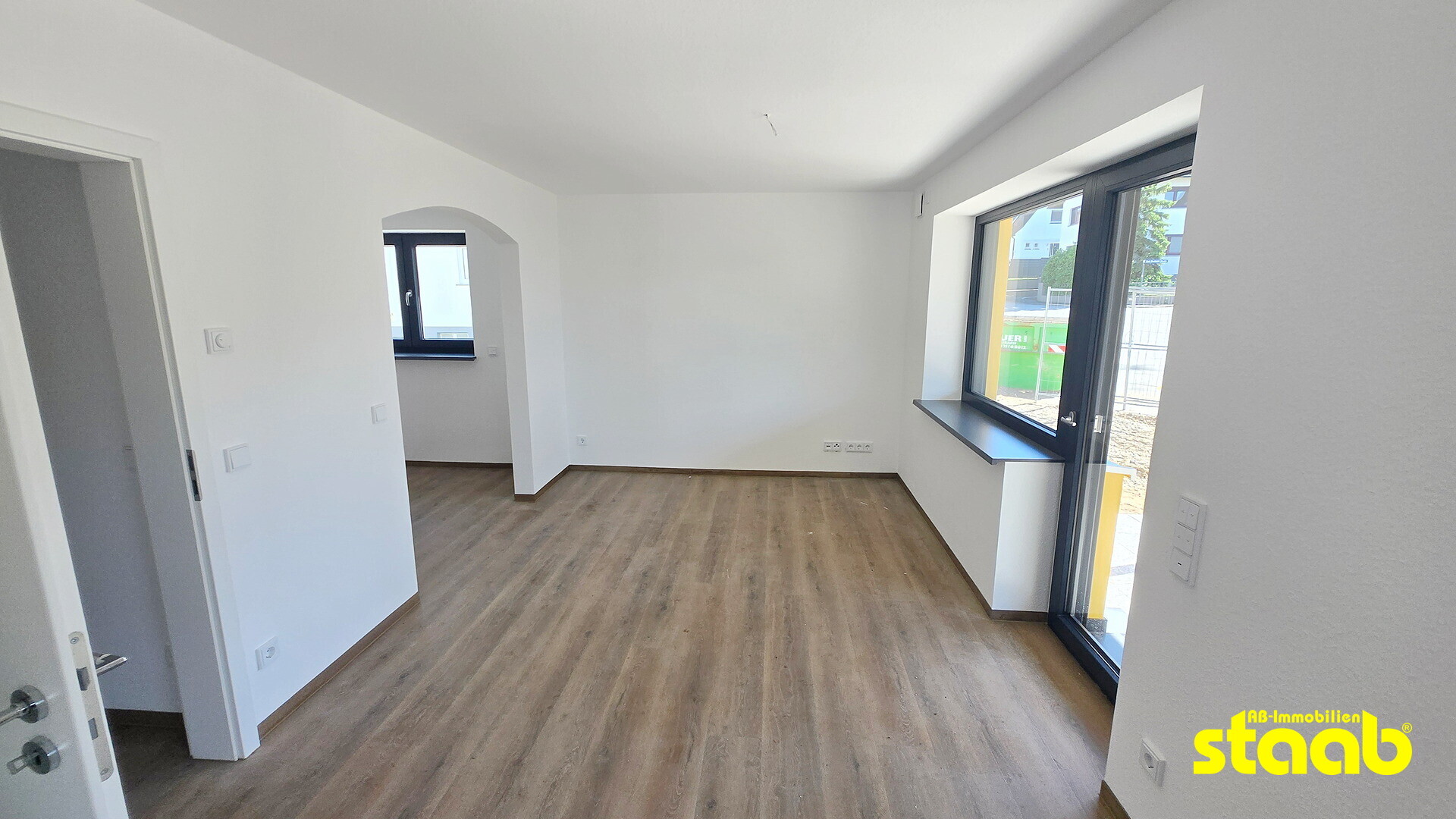                                                               GRO&szlig;Z&Uuml;GIGES WOHNEN IN HAIBACH *** ERSTBEZUG NACH KERNSANIERUNG!                                                       in Haibach (Aschaffenburg)