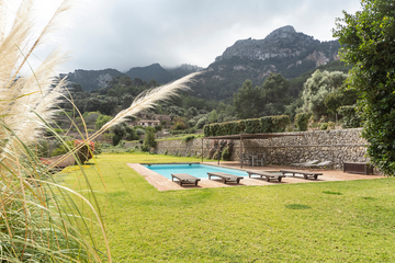 Exklusive Finca mit wunderschöner Aussicht in Estellencs, Spanien