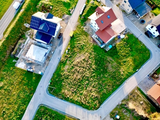 Grundstück mit Planung eines Mehrfamilienhauses zu verkaufen!