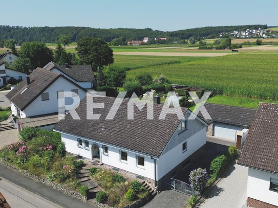 Keine Käuferprovision-Freistehendes EFH mit traumhafter Aussicht - in Ortsrandlage - sonniger Garten