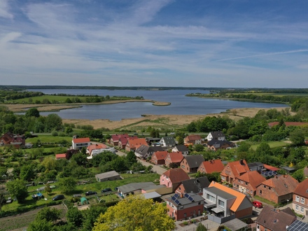 Entwicklungsgrundstück mit Blick auf den Dassower See