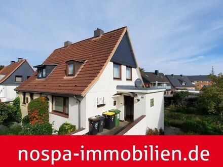 Vollunterkellerte, modernisierungsbedürfte Doppelhaushälfte in Hanglage!
