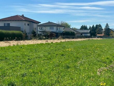 Sonniges Baugrundstück in einer Privatstrasse in Gralla sichern! Wenn Bauen, dann in dieser familienfreundlichen Gemein…