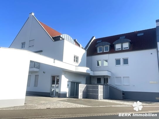 BERK Immobilien - lichtdurchflutete 2-Zi-Wohnung mit Fernblick in Alzenau-Hörstein