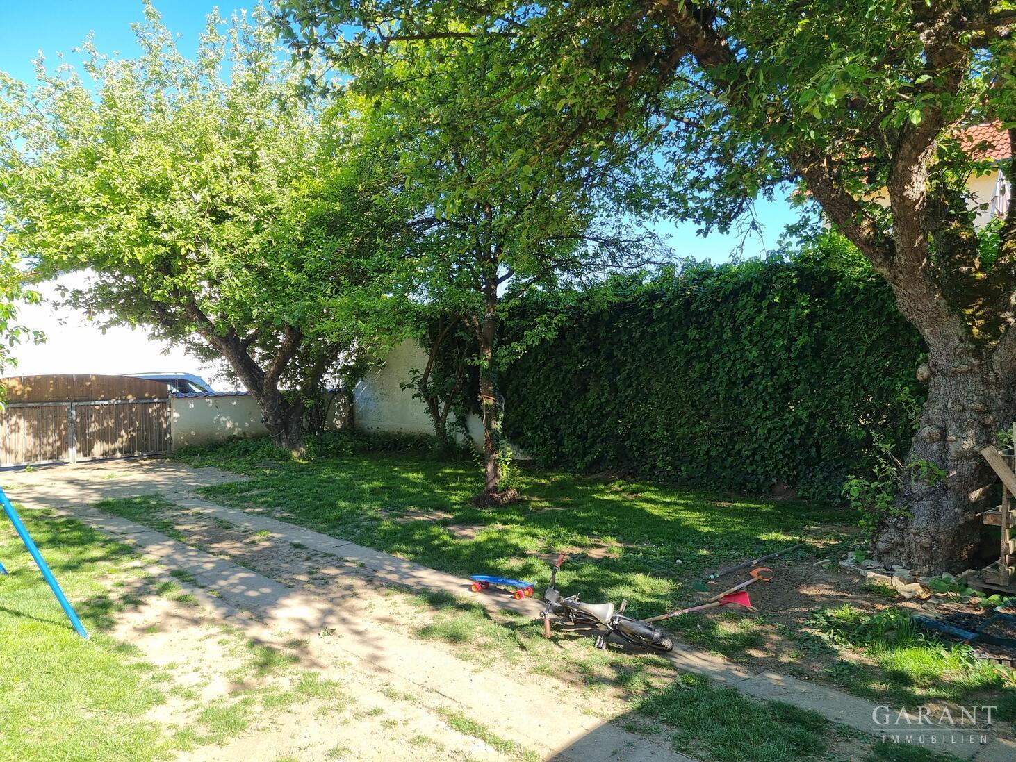 Charmantes Einfamilienhaus mit großem Garten und Nebengebäude – 85117 Eitensheim, 85117 Eitensheim – Vorschaubild 5