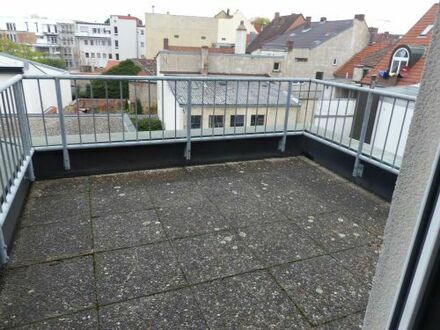 Wochenendheimfahrer! 1-Zimmer-Appartement mit großem Balkon im Zentrum von 97421 Schweinfurt (ID 1161)