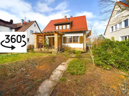 Ihre Chance! Freistehendes EFH mit großem Garten, Garage, Terrasse, sehr gute Lage, S-Vaihingen