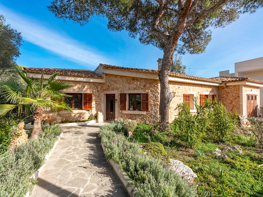 Fußläufig zum Meer! Charmantes Chalet in Cap des Moro nahe Santanyí