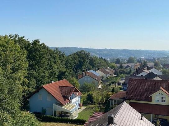 Wohntraum über den Dächern von Passau! schöne 2-Zimmer ETW m. Dachterrasse