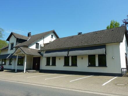 Tradition trifft Moderne - Restaurant und Wohnung